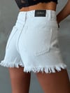 Kadın Mom Fit Saçaklı Denim Şort Cepli Yüksek Bel Kot Şort