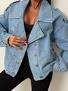 Kadın Oversize Kruvaze Kot Ceket Geniş Yaka Bomber Kesim Denim Ceket