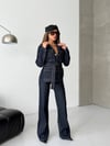 Koyu Denim Kemerli Ceket & Flare Pantolon Takım – Premium İkili Set