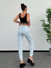 Paça Detaylı Yırtık Efektli Standart Fit Lıkralı Denim Pantolon