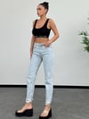 Paça Detaylı Yırtık Efektli Standart Fit Lıkralı Denim Pantolon