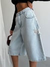 Yüksek Bel Bermuda Jean Şort Kadın Oversize Denim Şort Yırtık Detaylı