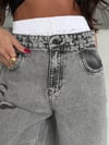 Yüksek Bel Diz Altı Jean Şort Yırtık Detaylı Loose Fit Denim