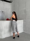 Yüksek Bel Diz Altı Jean Şort Yırtık Detaylı Loose Fit Denim