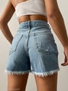 Yüksek Bel Önü Düğmeli Püsküllü Pamuklu Denim Şort