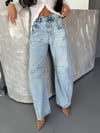 Yüksek Bel Relax Fit  Yırtık Detaylı Denim Pantolon