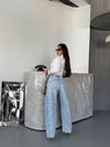 Yüksek Bel Relax Fit  Yırtık Detaylı Denim Pantolon