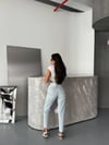 Yüksek Bel Standart Fit Yırtık Pencereli Pamuklu Jean Pantolon
