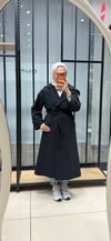 APOLET DETAYLI UZUN TRENÇ - SİYAH