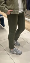 KESİK PAÇA MOM PANTOLON-YEŞİL