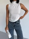 Kadın Beyaz Balıkçı Yaka Sıfır Kol Sandy Crop Bluz HZL26S-FRY123931
