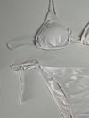 Kadın Beyaz Boyundan İp Bağlamalı Üçgen Bikini Takımı HZL25S-LC5005