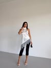 Kadın Beyaz Halter Yaka Dantel İşlemeli Asimetrik Saten Bluz HZL26S-FRY123901