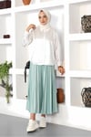 Kadın Beyaz Tesettür Küçük ve Büyük Bedenler Hafif Dökümlü Saten Yüzeyli Gömlek HZL25W-BD139641