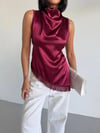 Kadın Bordo Halter Yaka Asimetrik Kesim Saçak Detay Saten Bluz HZL26S-FRY123911