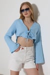 Kadın Buz Mavi Önden Bağlamalı Müslin Kumaş Crop Bluz HZL25S-DSB104071