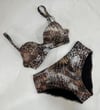 Kadın Kahverengi Leopar Desenli Astarlı Büyük Beden Bikini Takımı HZL25S-LC25006