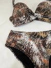 Kadın Kahverengi Leopar Desenli Astarlı Büyük Beden Bikini Takımı HZL25S-LC25006