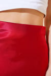 Kadın Kırmızı Saten Yüzeyli Beli Lastikli Midi Boy Etek Hzl23S-BD1101471