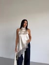 Kadın Krem Halter Yaka Dantel İşlemeli Asimetrik Saten Bluz HZL26S-FRY123901