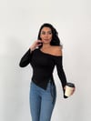 Kadın Siyah Asimetrik Kesim İspanyol Kol Beli Büzgülü Sandy Bluz HZL25W-FRY123591