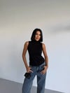 Kadın Siyah Balıkçı Yaka Sıfır Kol Sandy Crop Bluz HZL26S-FRY123931