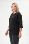 Kadın Siyah Büyük Beden Bisiklet Yaka Tül Detaylı Yarım Kol T-Shirt HZL26S-ZSS19521