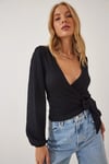 Kadın Siyah Dokulu Anvelop Yaka Kuşaklı Trend Rahat Örme Bluz HZL23W-BD104411