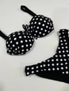 Kadın Siyah Puantiyeli Astarlı Bikini Takım HZL25S-LC2223