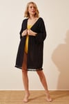 Kadın Siyah Püsküllü Midi Kimono HZL22S-BD158331