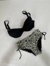 Kadın Siyah Taş İşlemeli Bej Desenli Astarlı Büyük Beden Bikini Takımı HZL25S-LC3351