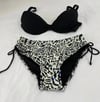Kadın Siyah Taş İşlemeli Bej Desenli Astarlı Büyük Beden Bikini Takımı HZL25S-LC3351