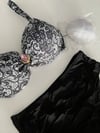 Kadın Siyah Taş İşlemeli Toka Aksesuarlı Bikini Takım HZL25S-LC3311