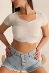 Kadın Taş Kare Yaka Ön Büzgülü Crop Bluz HZL23S-SND120151