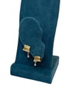 14K Gold Renk Şeritli Mini Kesme Sallantı Taş VIP Küpe (1 CM)