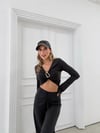 AKSESUAR DETAY BLUZ VE DRAPE PANTOLONLU İKİLİ TAKIM SİYAH