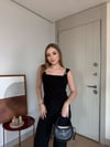 Askı Aksesuar Detay Kare Yaka Yırtmaçlı Bluz Siyah 2301