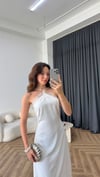 Askılı Yaka ve Etek Dantel Detay Uzun Elbise Beyaz 2390