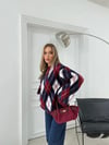 BAKLAVA DESEN KOL VE BEL YIRTMAÇLI TRİKO KAZAK LACİVERT