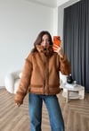 Biye Detay İç Kürk Lamine Mont Camel 2572