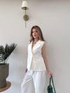 Çift Düğme Detay Yelek ve Pantolonlu Tensel Kumaş İkili Takım Beyaz 2226