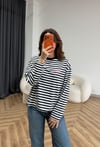 Çizgili 19 Baskılı Sweat Siyah 2560