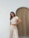 CROP VE PANTOLONLU BEL BAĞCIKLI TRİKO İKİLİ TAKIM KREM