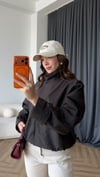 Dik Yaka Düğme Detay Omuz ve Kol Kemer Detay Astarlı Trençkot Kahve 2404