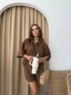 GÖMLEK VE ŞORT KUŞAKLI KETEN İKİLİ TAKIM KAHVE