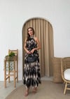 HALTER YAKA BEL KUŞAKLIDESENLİ VİSKON ELBİSE SİYAH