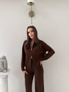 KAYIK YAKA ÇİFT FERMUARLI HIRKA VE PANTOLONLU TRİKO İKİLİ TAKIM ACI KAHVE