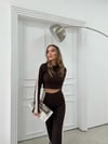 KOL GARNE DETAY BLUZ VE PANTOLONLU TRİKO İKİLİ TAKIM KAHVE