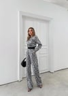 LEOPAR DESEN HIRKA VE PANTOLONLU İKİLİ TAKIM GRİ