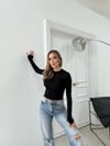 MODAL KUMAŞ PARMAK GEÇMELİ BASİC BLUZ SİYAH